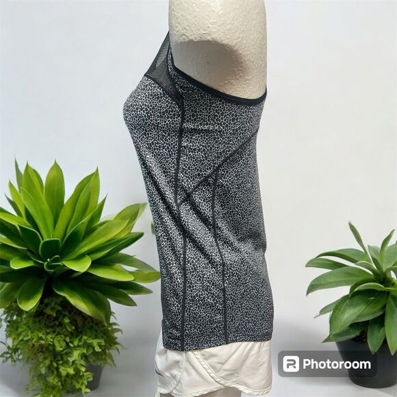 Nike Dri-Fit Black Leopard Animal Print Mesh Tank, size XS - Picture 3 of 6